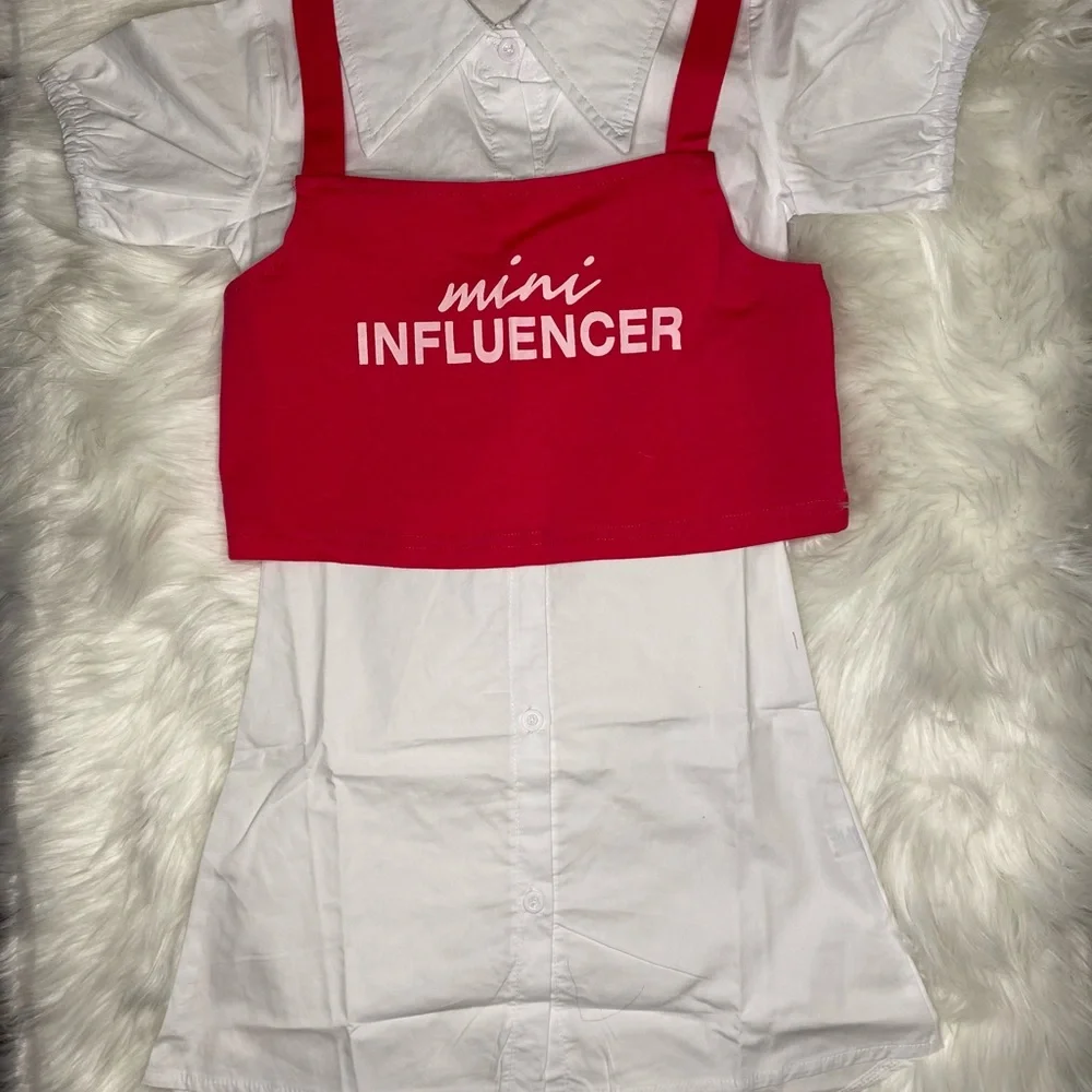 Mini Influencer - Picture 1 of 3